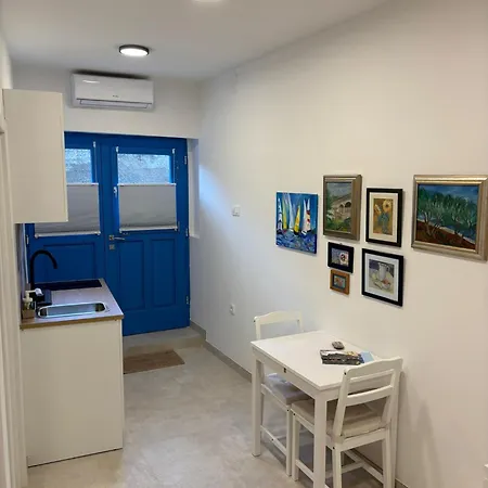 Apartment Ana Vis